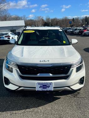 2022 Kia Seltos EX
