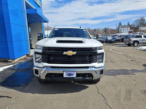 Summit White 2025 Chevrolet Silverado 2500 WT