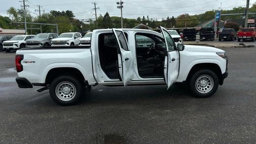 Summit White 2025 Chevrolet Colorado WT