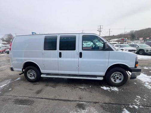 2024 GMC Savana 2500 Work Van