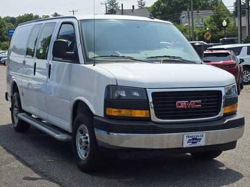 2023 GMC Savana 2500 Work Van