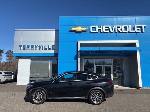 2021 BMW X6 xDrive40i