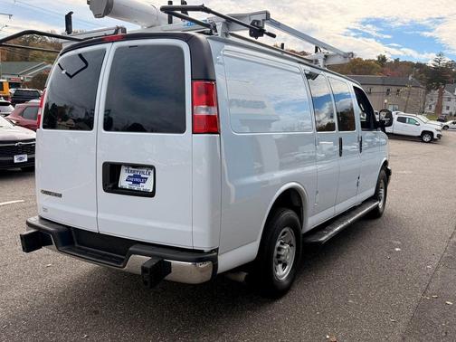 2022 Chevrolet Express 2500 Work Van