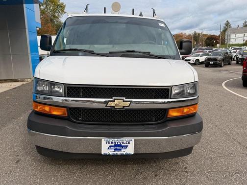 2022 Chevrolet Express 2500 Work Van