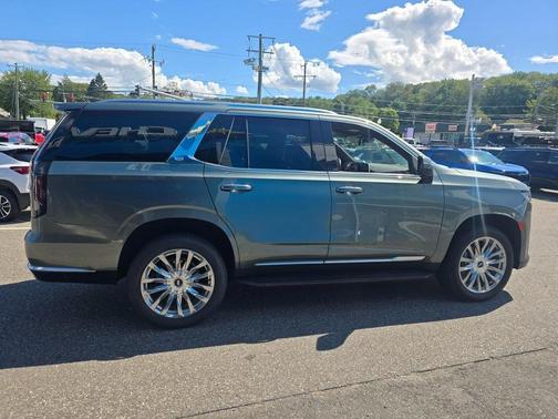 2023 Cadillac Escalade Premium Luxury