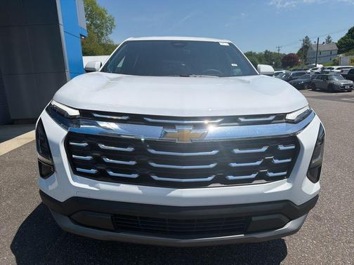 Summit White 2026 Chevrolet Equinox LT