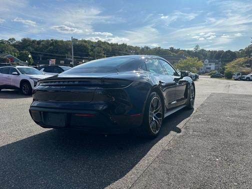 2020 Porsche Taycan 4S