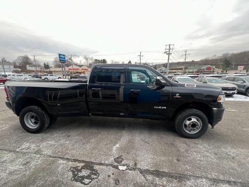 2022 RAM 3500 Tradesman