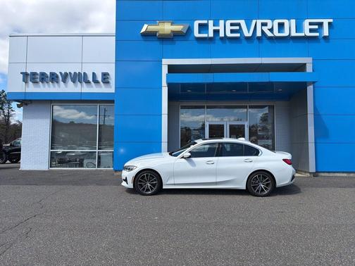 Alpine White 2021 BMW 330 i xDrive