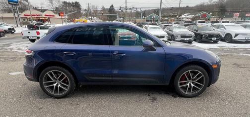 2022 Porsche Macan S