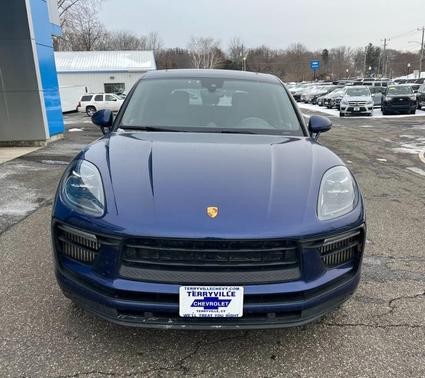 2022 Porsche Macan S