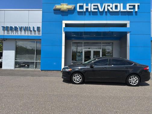 Tuxedo Black 2015 Ford Fusion SE