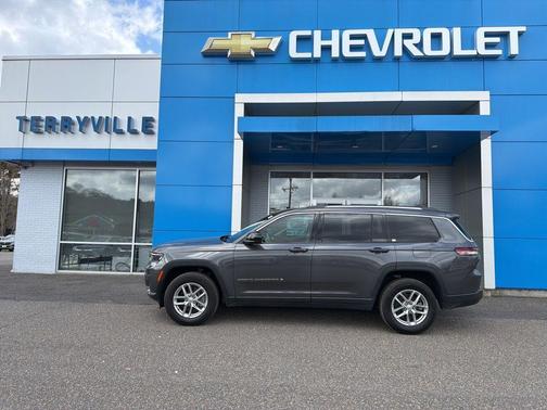 Metallic 2023 Jeep Grand Cherokee L Laredo