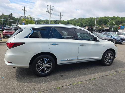 2020 INFINITI QX60 Luxe