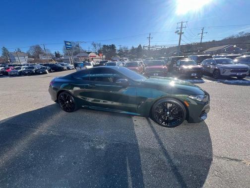 2026 BMW M850 i xDrive