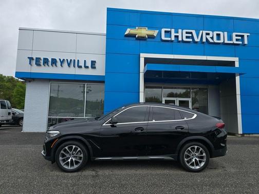 2023 BMW X6 xDrive40i