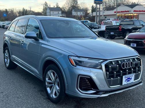 2019 Audi Q7 45 Premium