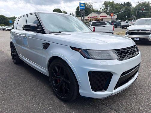 Yulong White 2022 Land Rover Range Rover Sport 5.0L Supercharged SVR