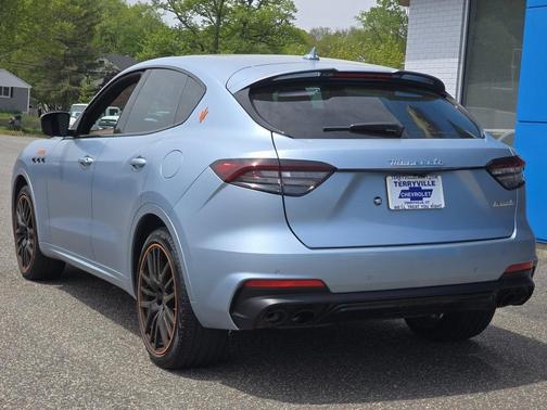 2023 Maserati Levante