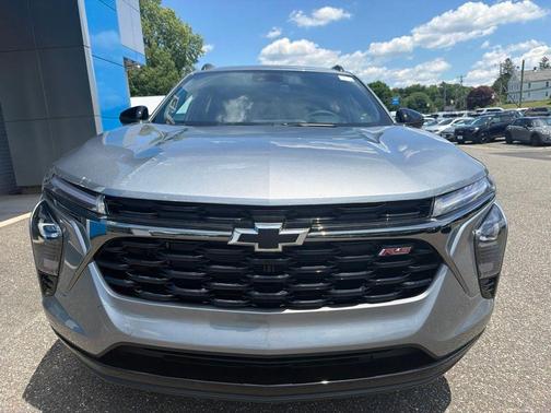 Sterling Gray Metallic 2026 Chevrolet Trax 2RS