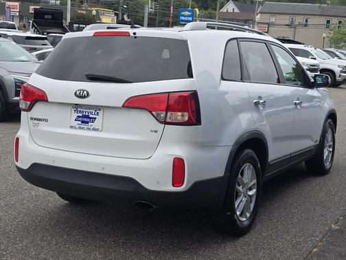 2015 Kia Sorento LX