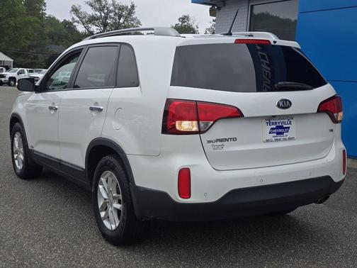 2015 Kia Sorento LX