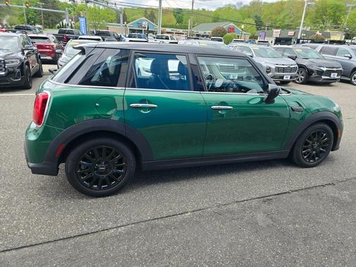 2022 MINI Hardtop Cooper