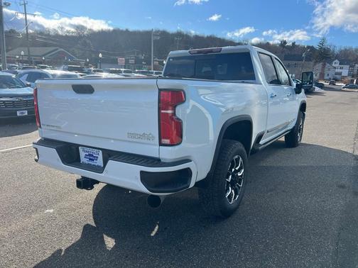 2026 Chevrolet Silverado 3500 High Country
