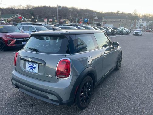 2022 MINI Hardtop Cooper