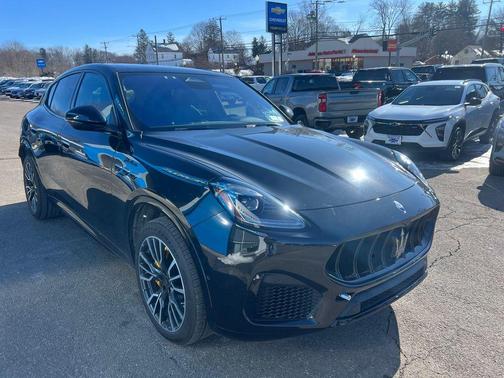 2023 Maserati Grecale Modena