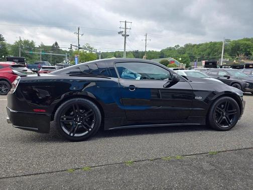 2011 Ford Mustang GT Premium