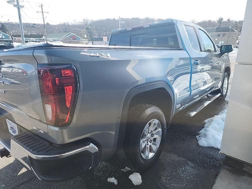 2023 GMC Sierra 1500 SLE
