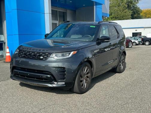 2023 Land Rover Discovery P300 S R-Dynamic
