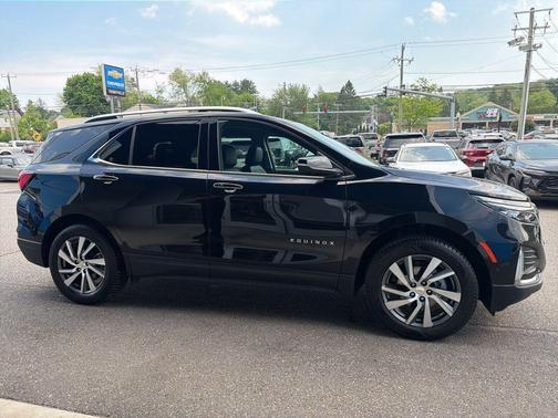 Mosaic Black Metallic 2024 Chevrolet Equinox Premier