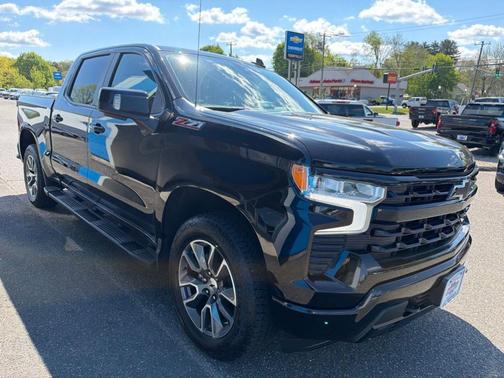 Black 2022 Chevrolet Silverado 1500 RST