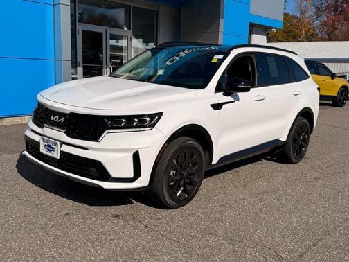 2022 Kia Sorento SX