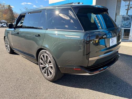 2023 Land Rover Range Rover SE