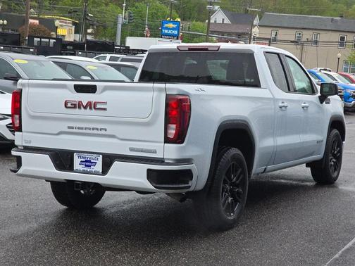 2022 GMC Sierra 1500 Limited Elevation