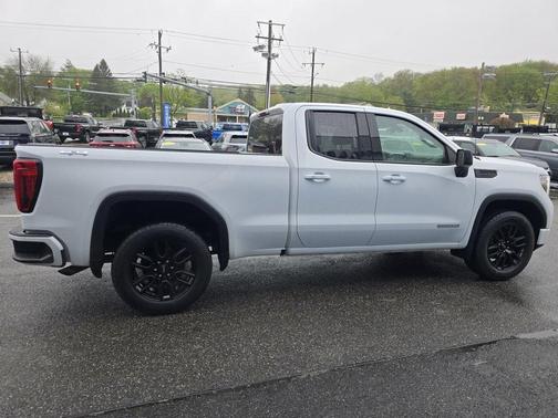 2022 GMC Sierra 1500 Limited Elevation