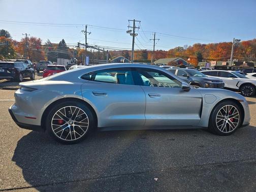 2021 Porsche Taycan 4S