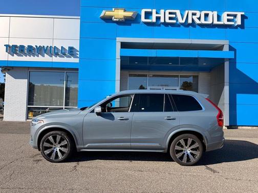 2022 Volvo XC90 T6 Inscription 7 Passenger
