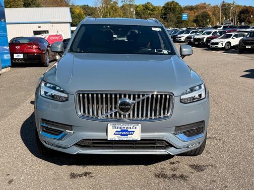 2022 Volvo XC90 T6 Inscription 7 Passenger