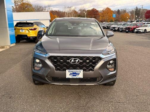 2019 Hyundai SANTA FE 2.4 SE