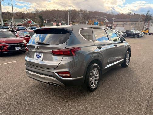2019 Hyundai SANTA FE 2.4 SE