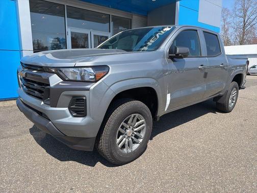 Sterling Gray Metallic 2026 Chevrolet Colorado LT