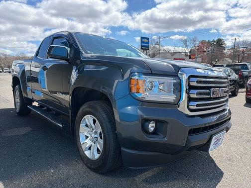 Cyber Gray Metallic 2016 GMC Canyon SLE