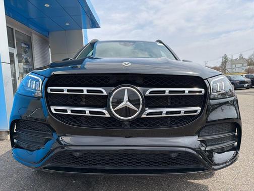 Black 2022 Mercedes-Benz GLS 450 4MATIC