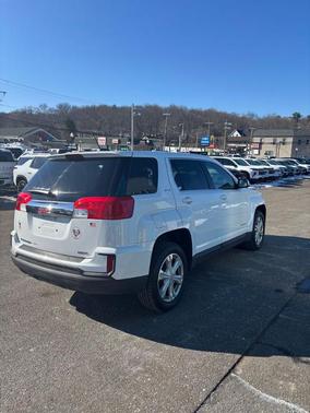 2017 GMC Terrain SLE-1