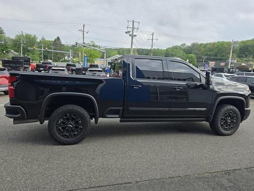 2024 Chevrolet Silverado 2500 High Country