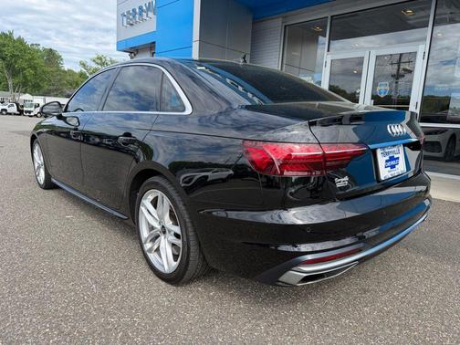 Mythos Black Metallic 2023 Audi A4 45 S line Premium Plus